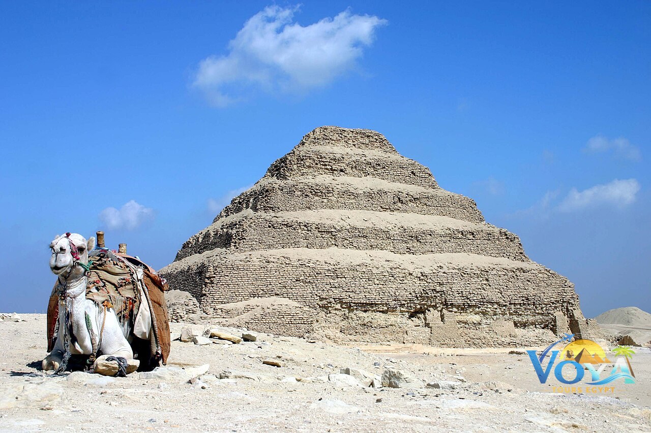 Giza pyramids and sakkara Tour